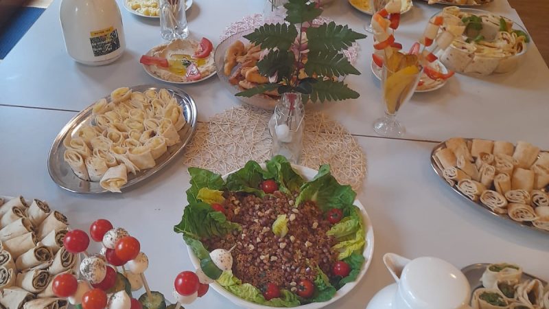 Int. Eltern-Kind-Frühstückstreff | Matthias Claudius