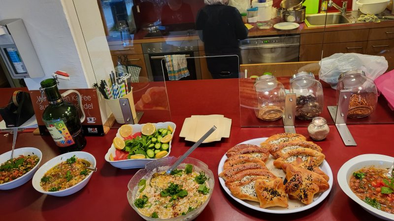 Int. Eltern-Kind-Frühstückstreff | Matthias Claudius